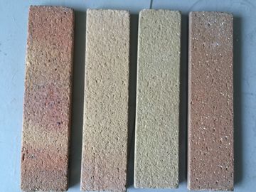 Limpar com jato de areia o tijolo fino exterior da cor variável personalizado para materiais de construção da parede